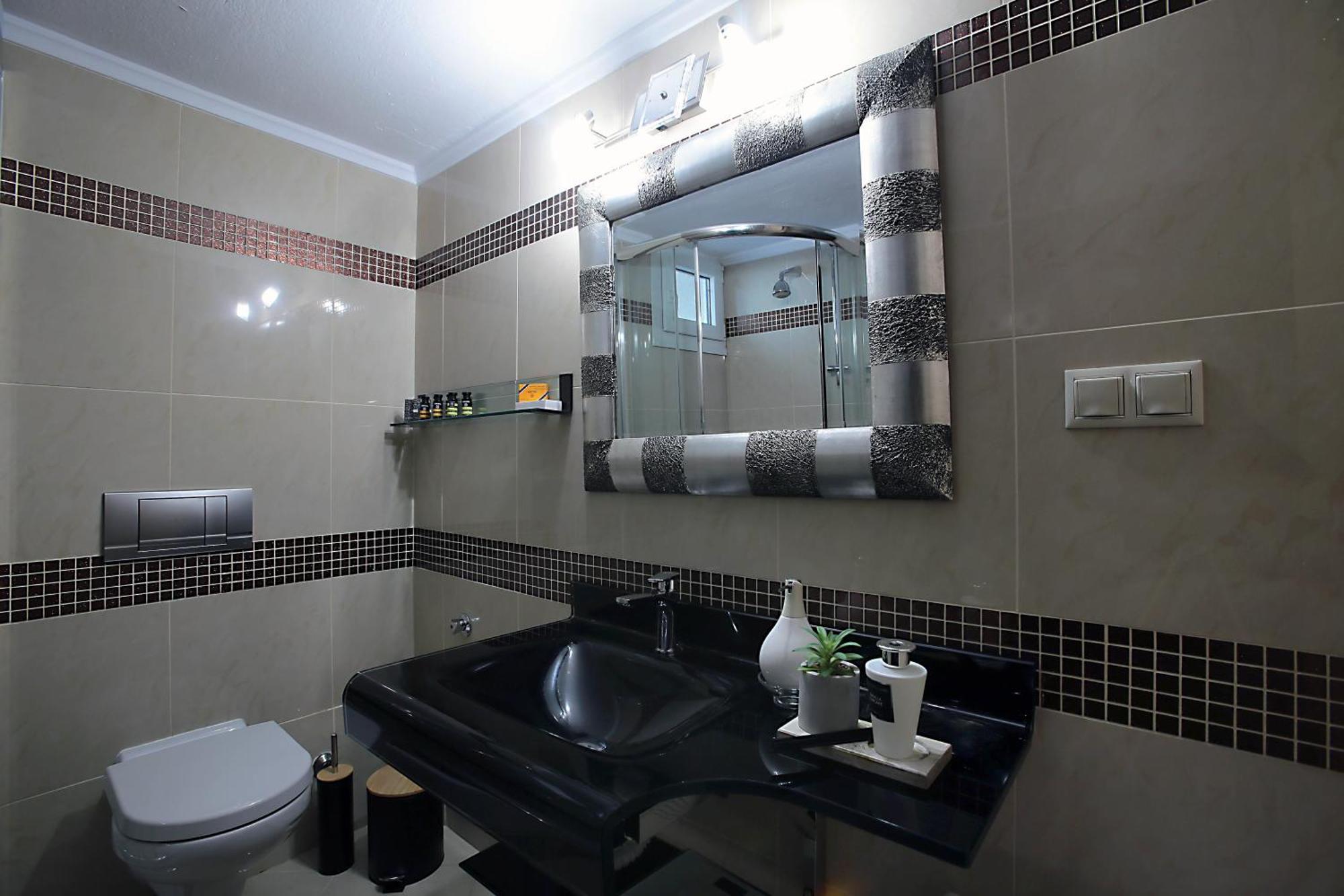 Estia Luxury House